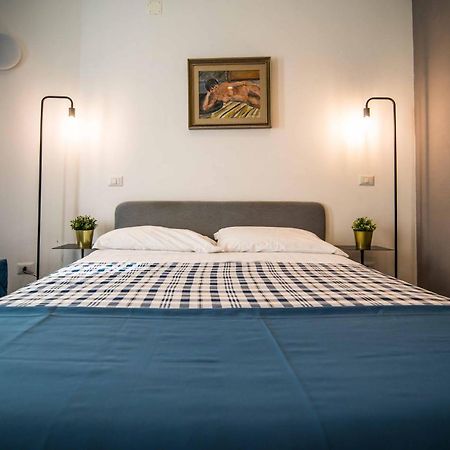 Quattro Briganti Bed and Breakfast Σαλέρνο Εξωτερικό φωτογραφία