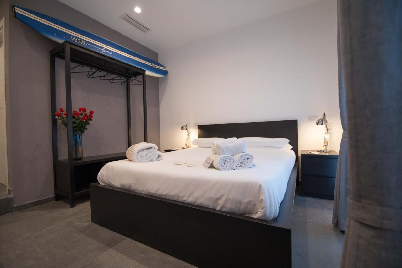 Quattro Briganti Bed and Breakfast Σαλέρνο Εξωτερικό φωτογραφία