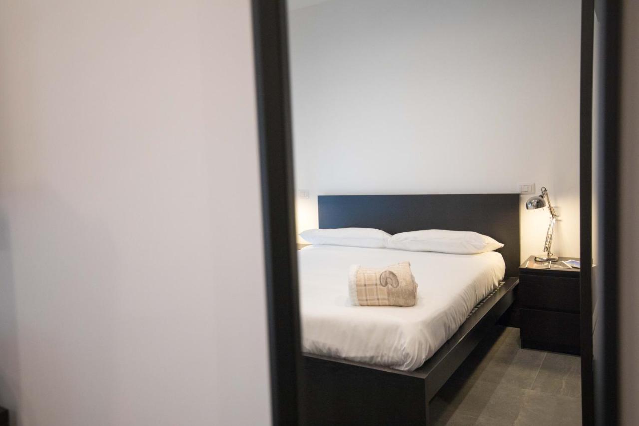 Quattro Briganti Bed and Breakfast Σαλέρνο Εξωτερικό φωτογραφία