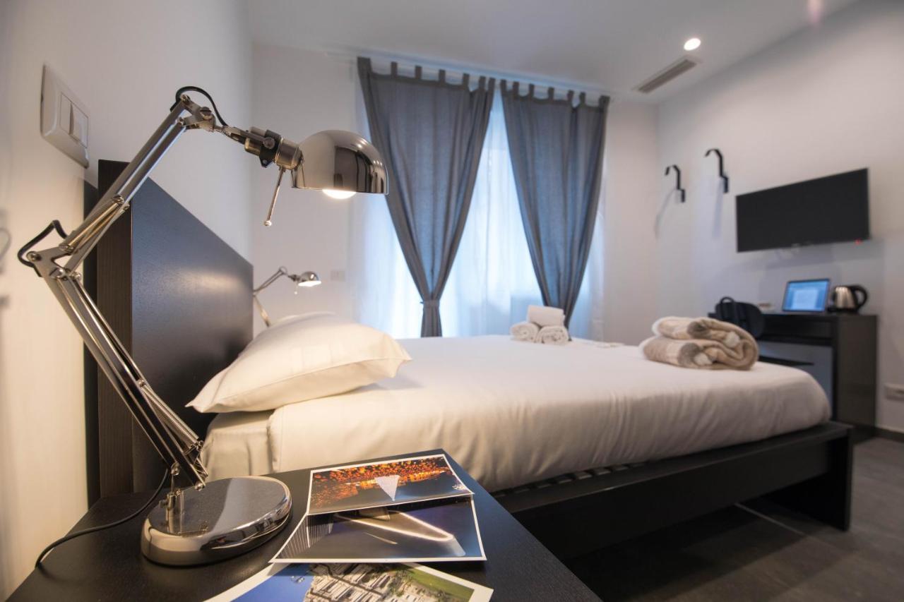 Quattro Briganti Bed and Breakfast Σαλέρνο Εξωτερικό φωτογραφία