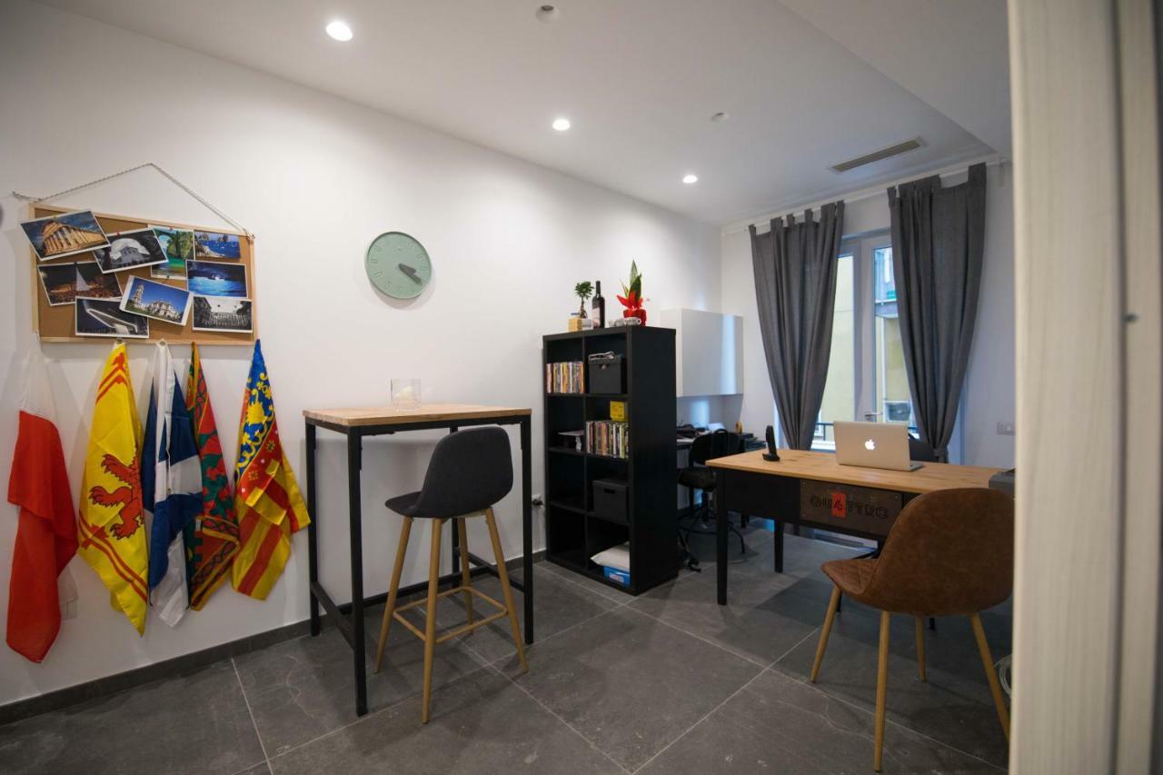 Quattro Briganti Bed and Breakfast Σαλέρνο Εξωτερικό φωτογραφία
